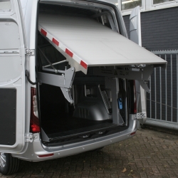 Mercedes Sprinter Rogam Bersche hoek 